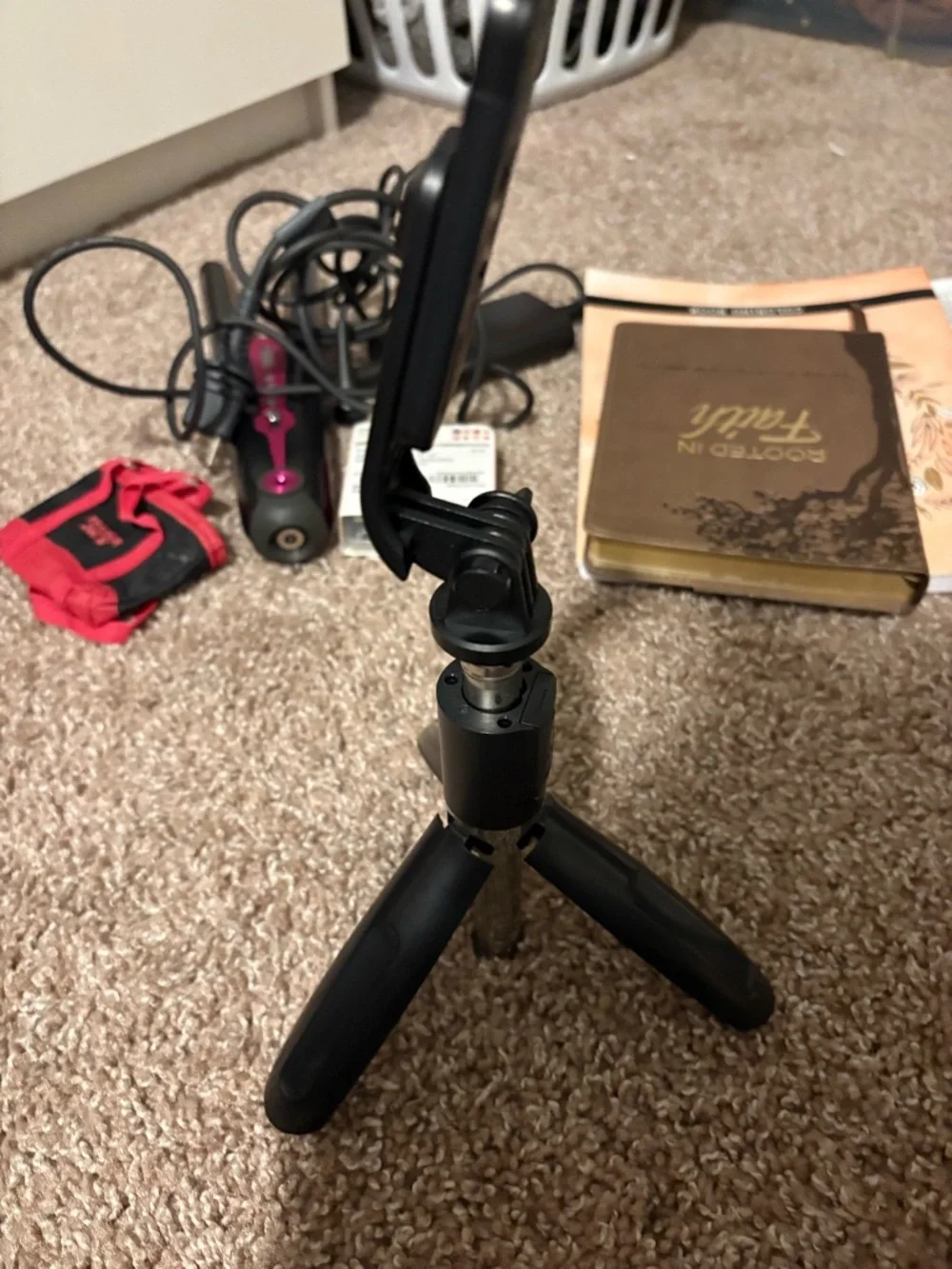 Compact Black Tripod Phone Mount